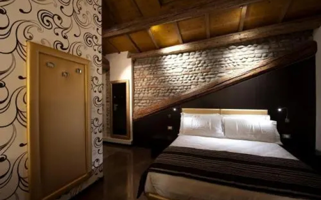 Villa Solaris Hotel & Residence