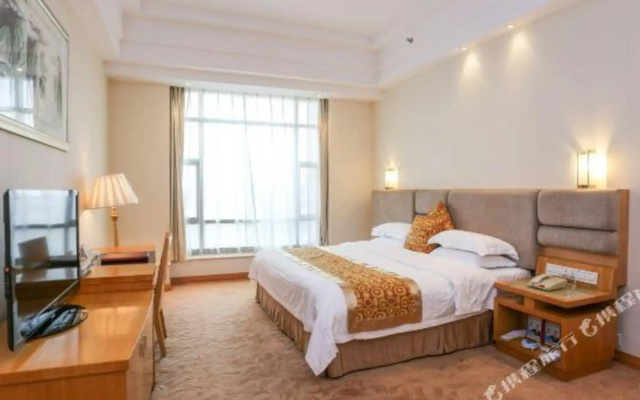 Zhujiang Hotel