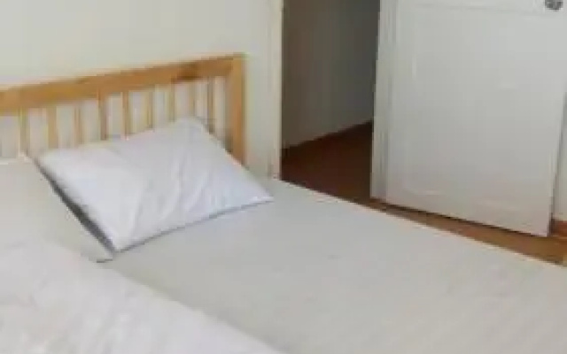 45 Calmette Hostel