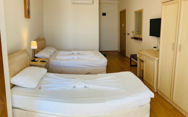 Armoni Hotel