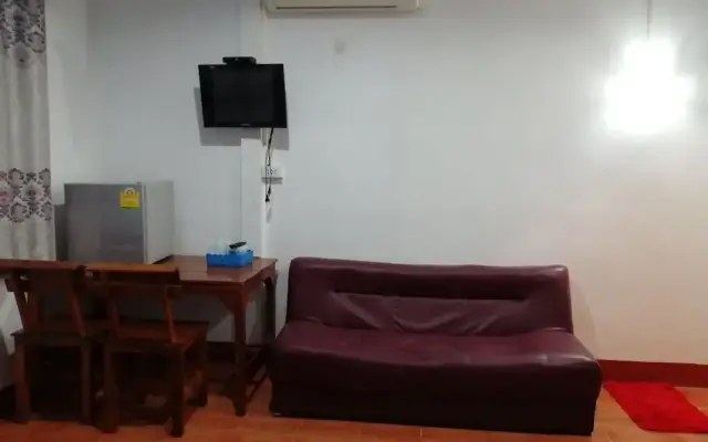 Chanmuang Resort