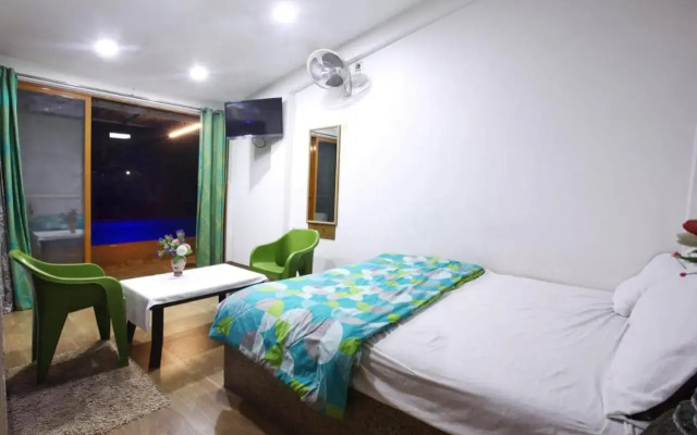 3BHK Mountain View Villa for Groups