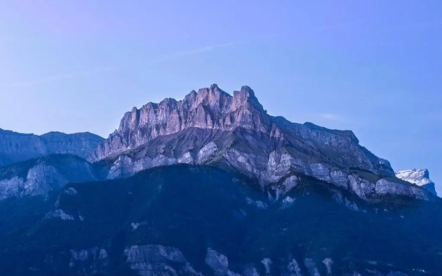 Les Roches Fleuries
