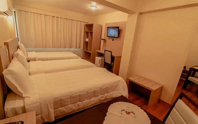 Hotel Almanara