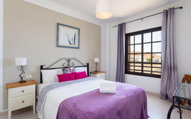 Home2Book Pretty Apartment Costa del Silencio, Pool