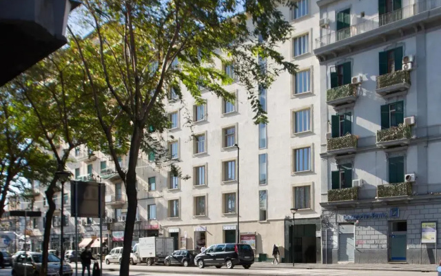 Corso Novara 5 Design Apartments