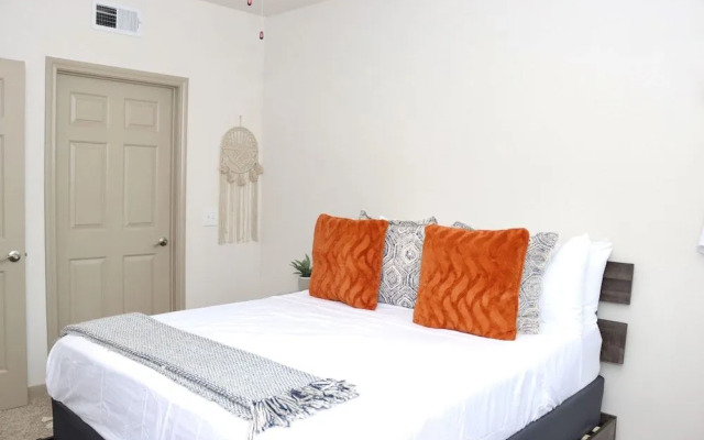 Galleria Queen Boho Chic Suite