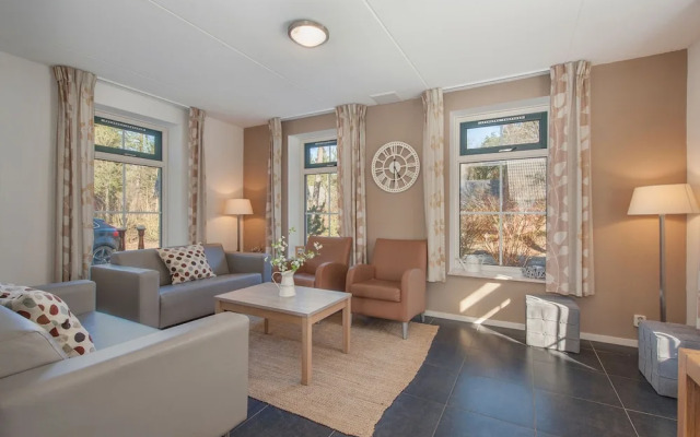 Comfortable, two Bathroom Holiday Home, in a Nature Reserve
