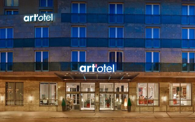 Отель art'otel budapest, by Park Plaza вид на фасад