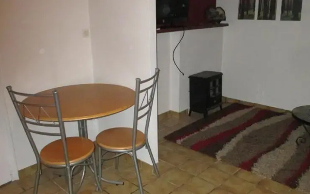 Le Petit Abri