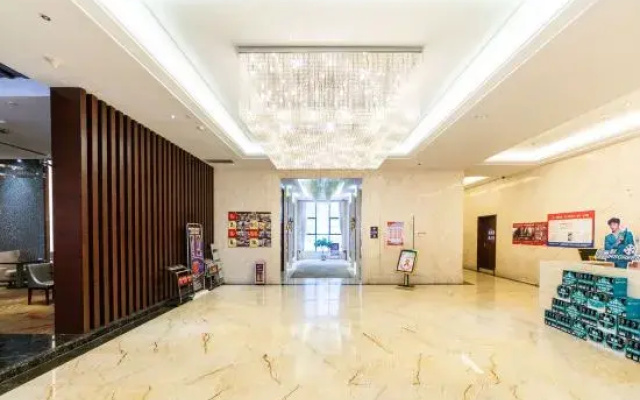 Huatai Hotel