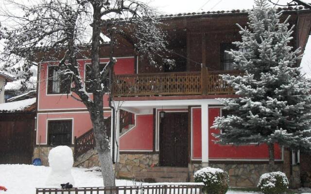 Отель Borimechkovata Kashta Болгария, Копривштица - отзывы, цены и фото номеров - забронировать отель Borimechkovata Kashta онлайн вид на фасад