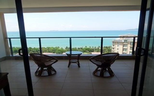 Апартаменты 18 Degrees Blue Holiday Apartment балкон