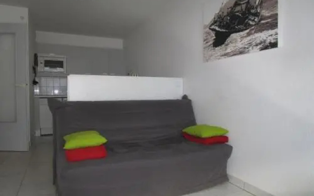 Rental Villa Place Guynemer