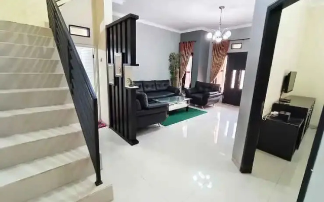 Villa Kusuma Estate 21 With Private Pool by N2K