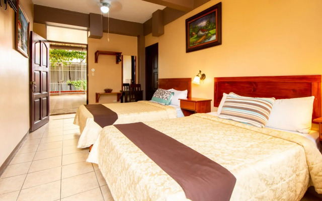 Hotel Las Colinas