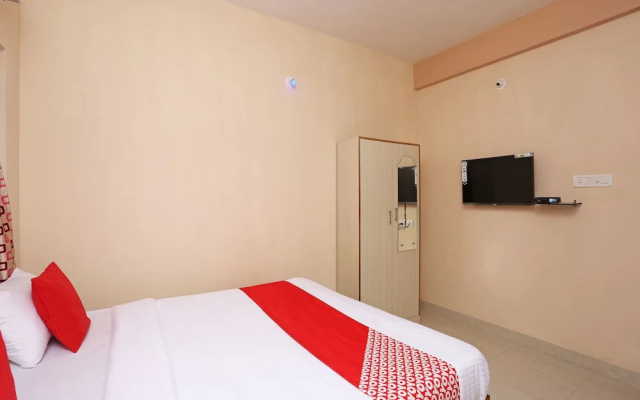 Oyo 11866 N J Residency