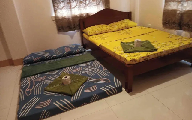 Room-aremen Transient, the no Hassle and