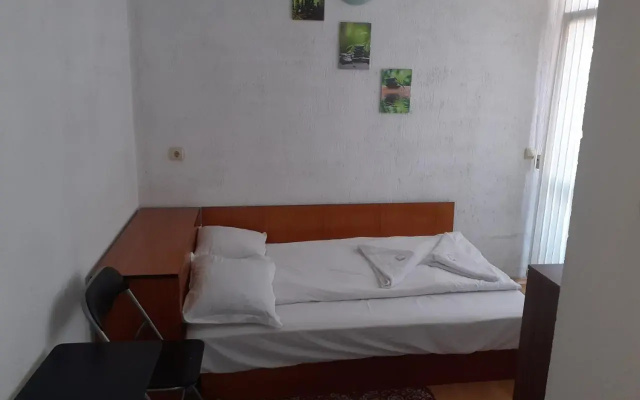 Teo's Guest House