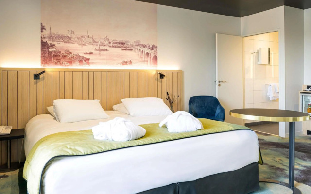 Mercure Bords De Loire Saumur