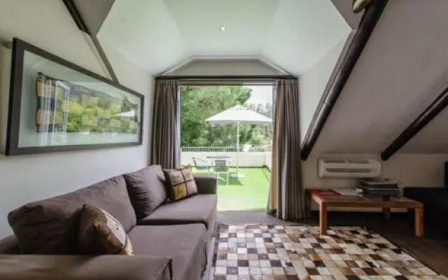 Ella's Country House