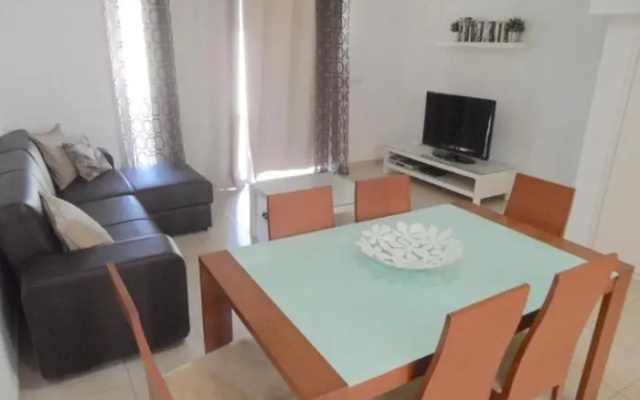 DUPLEX C7 con PISCINA PRIVADA