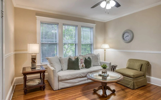 16 Saragossa Street A