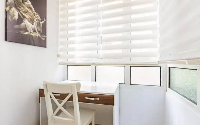 Spacious Apartment on Bagdat Street Kadikoy
