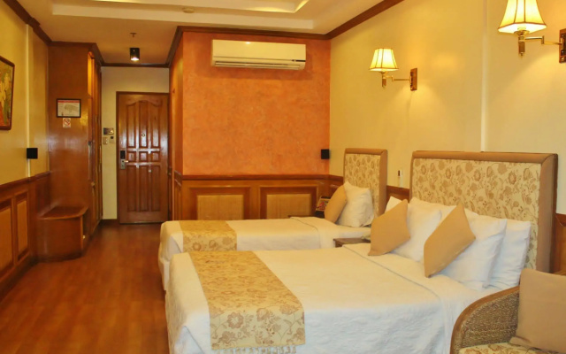 Red Coconut Beach Hotel