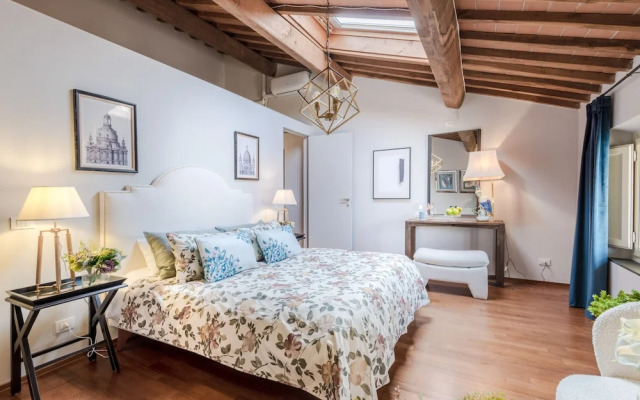 De Nobili Penthouse in Lucca