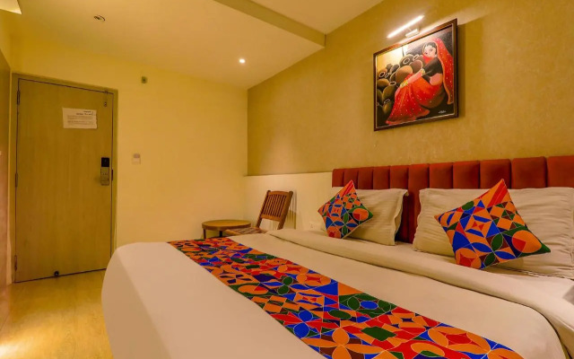 FabHotel Geetraj Palace