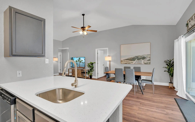 538 Reserve in Davenport