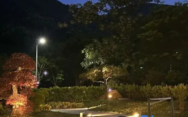 Summer Solstice Moganshan Light Luxury Beauty Hotel