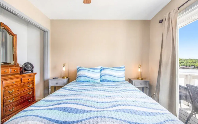 Private Lakefront Pool, Amazing Dock Sleeps 26