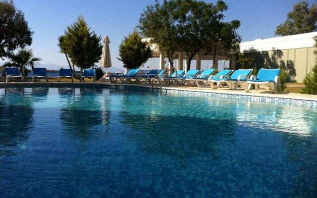 Breeze Beach Hotel - All Inclusive 2