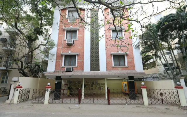 OYO 20006 SilverKey T Nagar