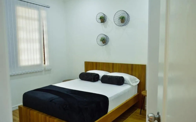 Three House Hostel Boutique