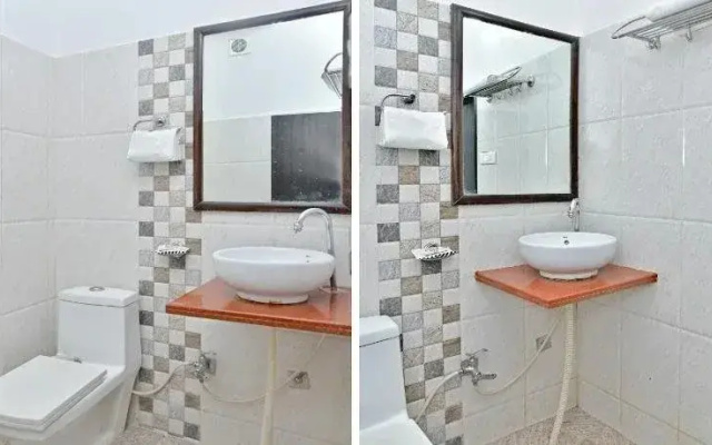 Hotel Rajputana Heights