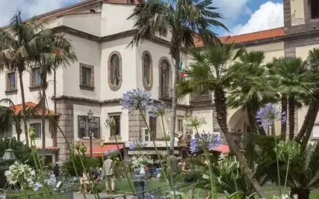 Flat 1 Bedroom 2 Bathrooms - Sorrento