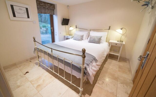 Brush and Boot B&B
