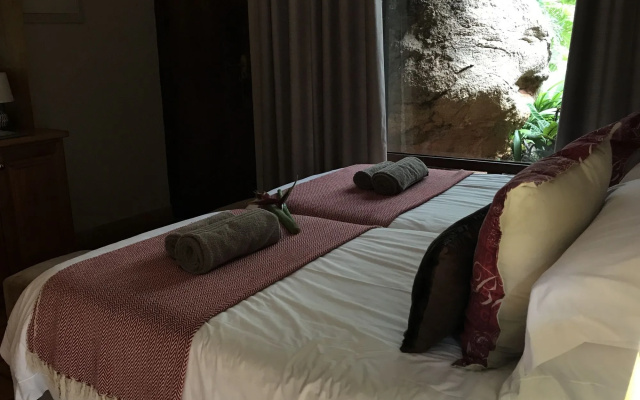 Ulwazi Rock Lodge