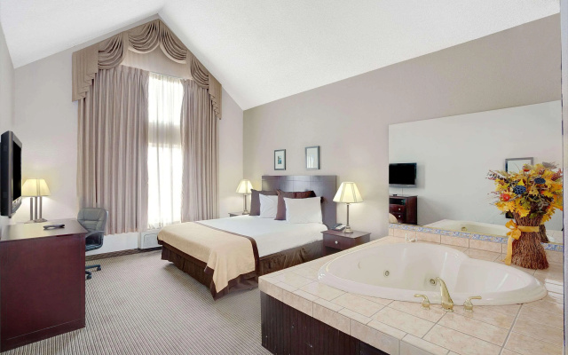 Baymont Inn & Suites