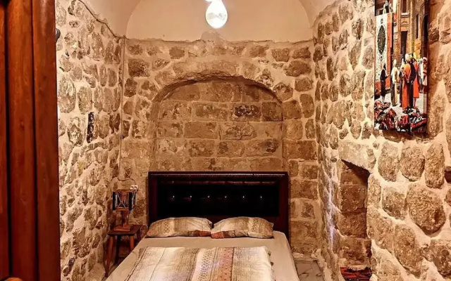 Merde Konağı