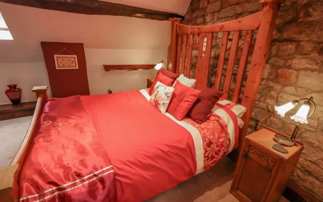 Cholmley Cottage