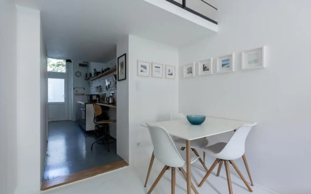 Black and White Apartment