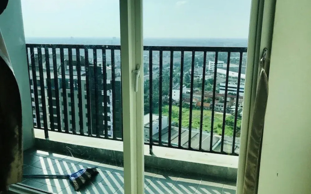 Treepark City Apartement by Echa