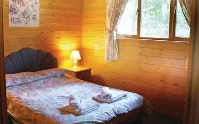 Penllwyn Lodges