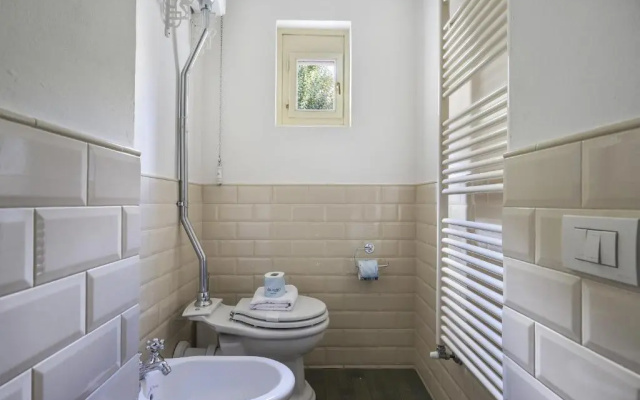 Oltrarno Modern Apartment in Florence