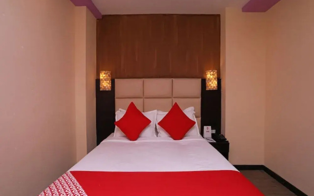 The Dolphin Palace By OYO Rooms
