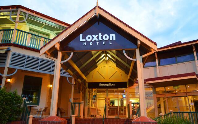 Loxton Community Hotel Motel вид на фасад